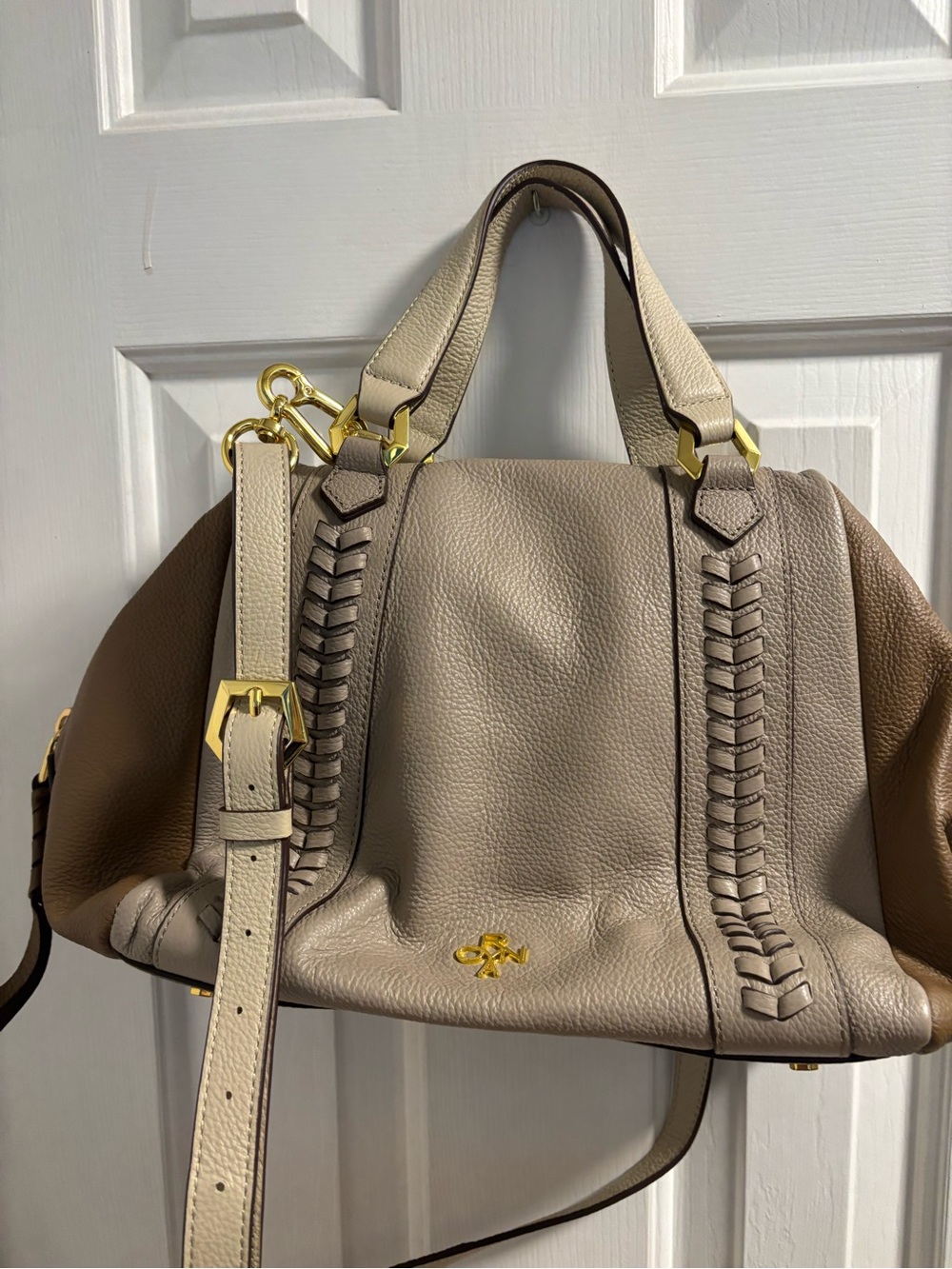 Oryany Tri-Color Pebbled Leather Satchel Crossbody Bag Taupe Tan Cream EUC - Picture 2 of 9